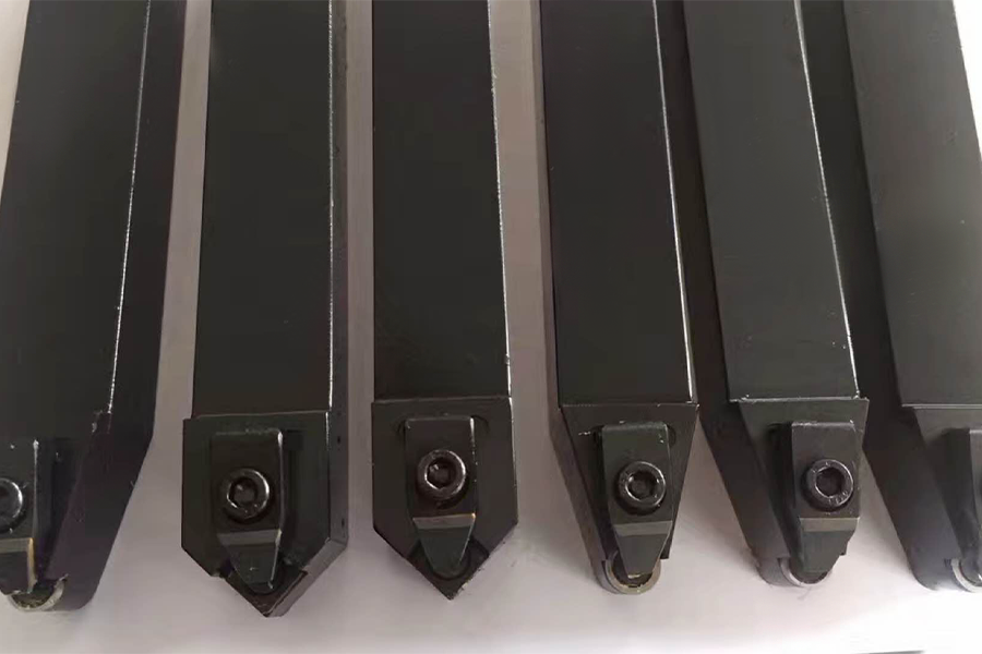 선반 예비 부품